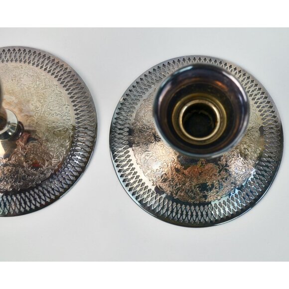 Vintage B. M. Co. Brocade 2241 Pierced Embossed Candlesticks Pair Silverplate Be - Picture 5 of 8